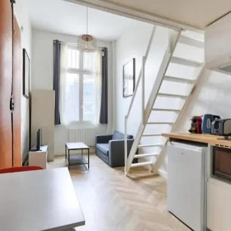 Mezzanine Au Coeur De Batignolles