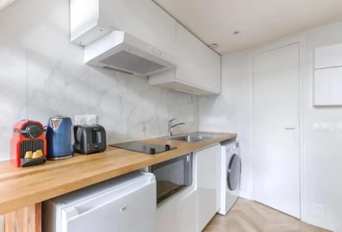 Mezzanine Au Coeur De Batignolles *