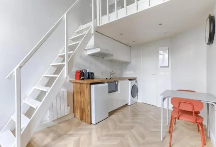 Mezzanine Au Coeur De Batignolles * Paryż