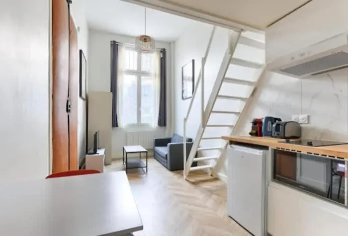 Mezzanine Au Coeur De Batignolles