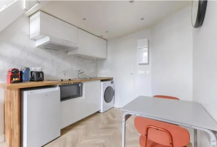 Mezzanine Au Coeur De Batignolles Apartament